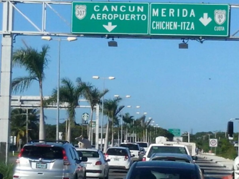 Iniciarán este año ampliación de carriles para llegar al aeropuerto