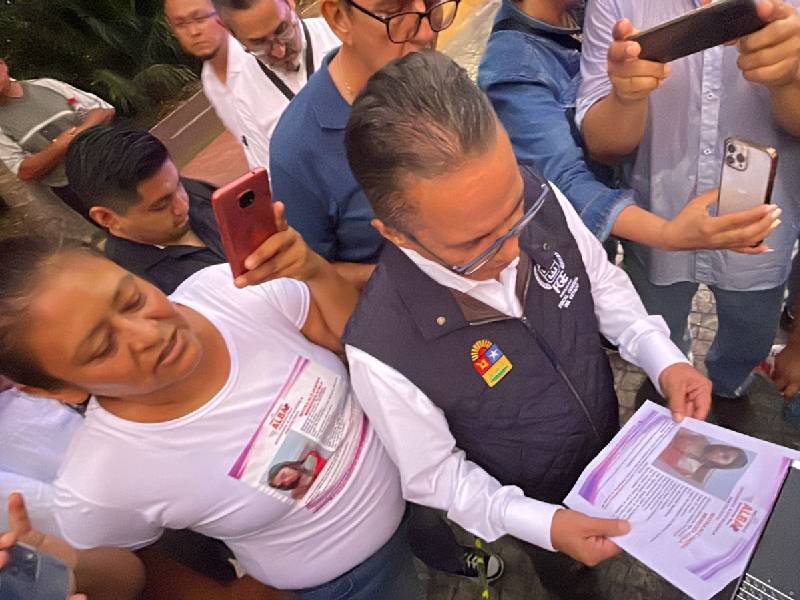 Madres con hijos desaparecidos protestan en corazón de la zona hotelera de Cancún