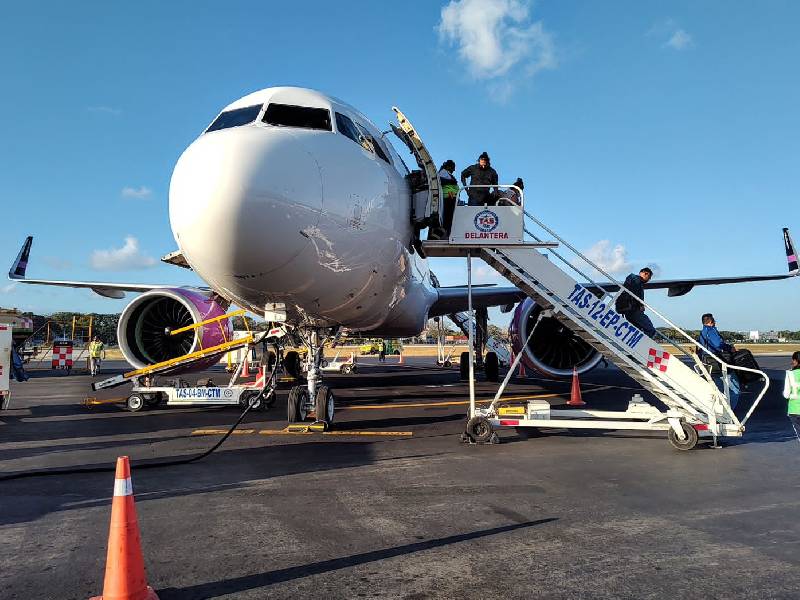 Caribe Mexicano principal potencia regional en conectividad aérea: SEDETUR