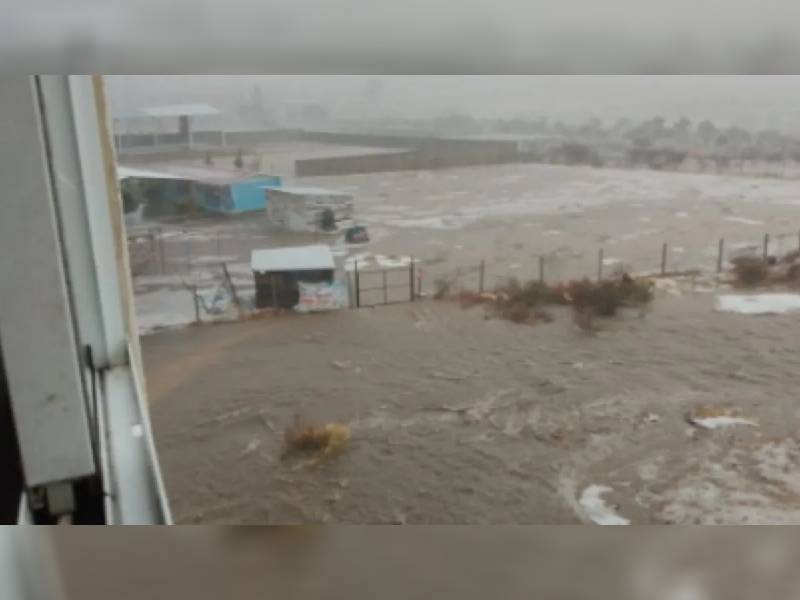 Lluvia y granizada provoca choque frontal en la 190 e inundaciones en municipios de Oaxaca