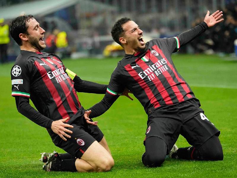 Milan derrota al Napoli del Chucky en cuartos de Champions