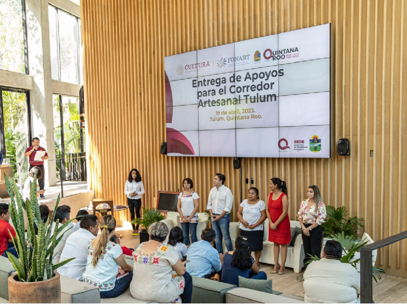 Tulum: Artesanos reciben apoyo para la creación del primer Corredor Artesanal