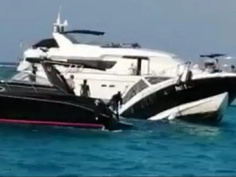 Video_ Rescatan a 15 en hundimiento de yate en Cancún