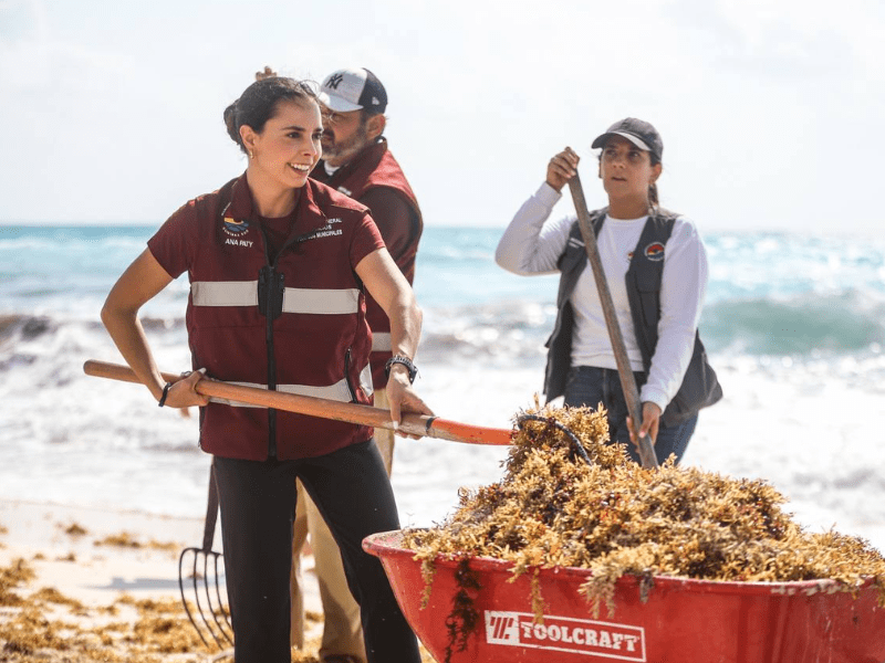 Ana Paty resalta limpieza diaria en playas de Cancún