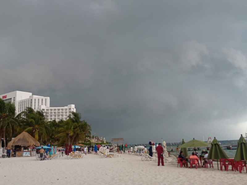 Clima Quintana Roo cielo soleado con probabilidad de lluvia