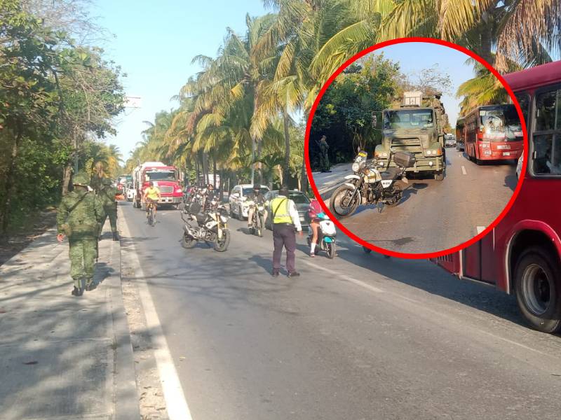 Caos en acceso a zona hotelera por camión del Ejército descompuesto en avenida Kukulcán