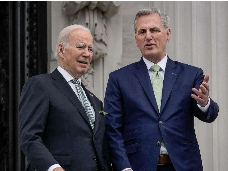 Biden y McCarthy tienen diálogo ‘productivo’, pero no hay acuerdo