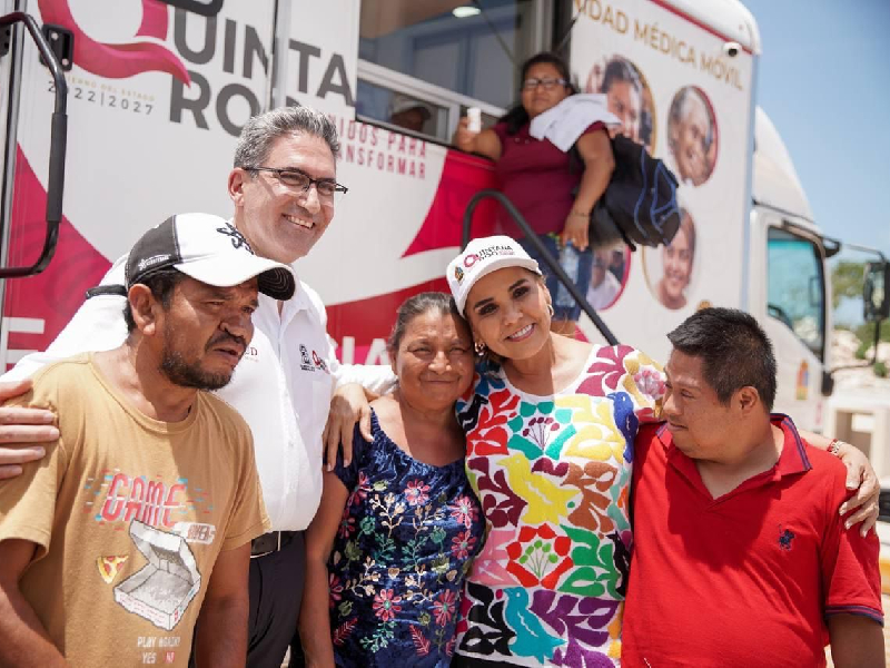 Mara Lezama supervisa las caravanas de salud en la zona continental de Isla Mujeres