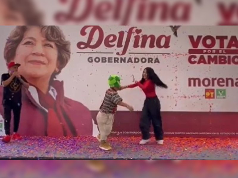 Video. Medio Metro Oficial’ aparece en evento de campaña de Delfina Gómez