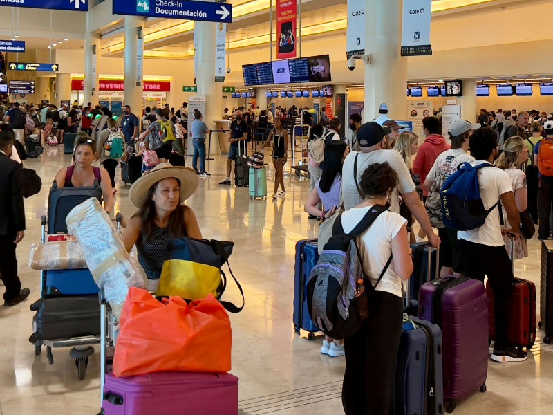 En aumento, el arribo de viajeros en el aeropuerto