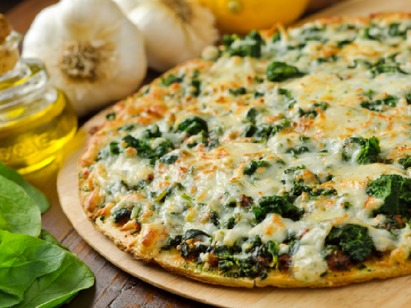 La pizza de espinacas, una opción saludable y deliciosa