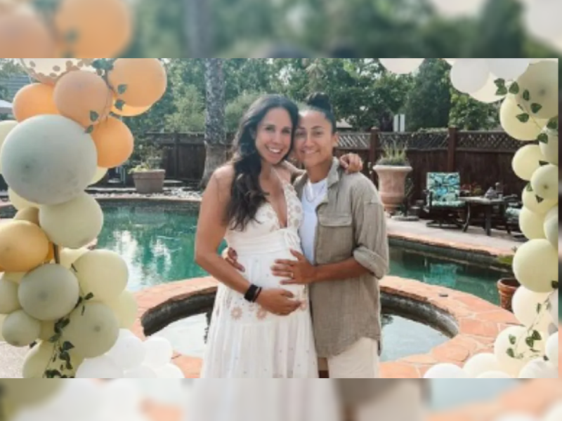 Ellas son Bianca Sierra y Stephany Mayor, pareja futbolista que espera 2 bebés