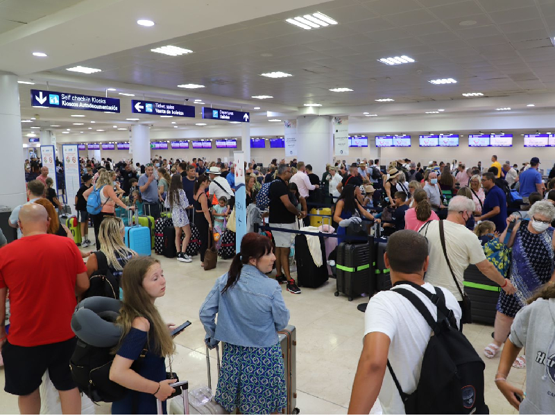 Aeropuerto de Cancún roza nuevamente los 600 vuelos
