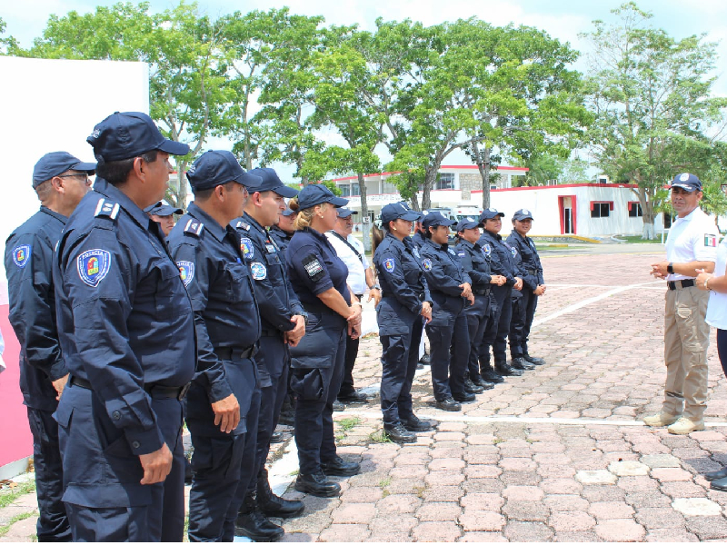 Dan de baja a los policías "Dorados" de Capella