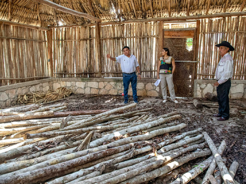 Mary Hernández anuncia reparación de la Expo Maya