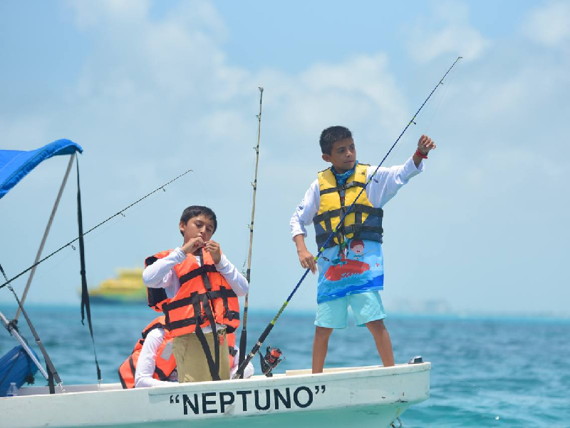 Isla Mujeres y Bacalar ganan torneo estatal de pesca infantil