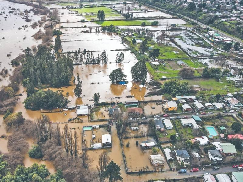 Inundaciones dejan miles de damnificados en el centro de Chile