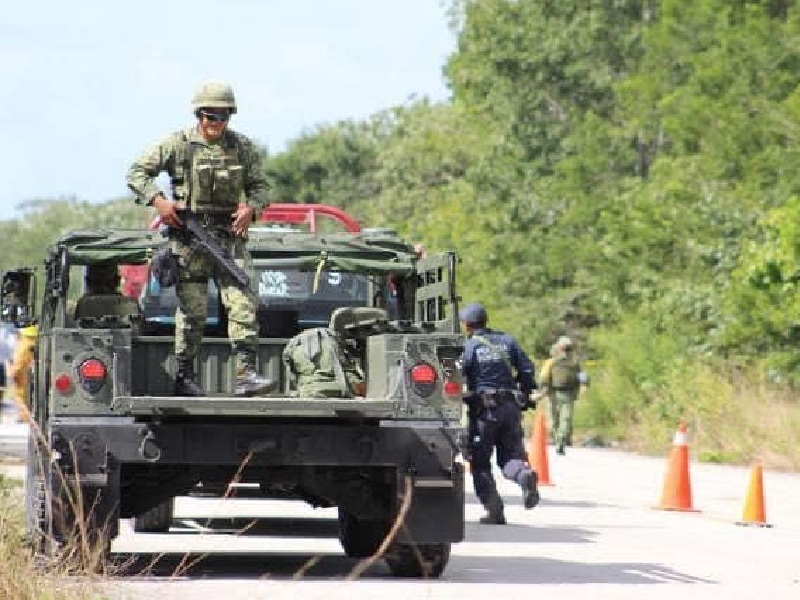 Atrapan a dos delincuentes en la Costa Maya