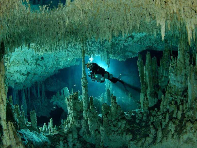 Se descubre un importante sitio arqueológico subacuático en las aguas cercanas a Tulum.