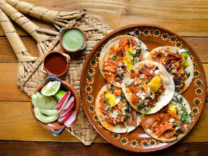Tacos de pastor, una delicia culinaria mexicana