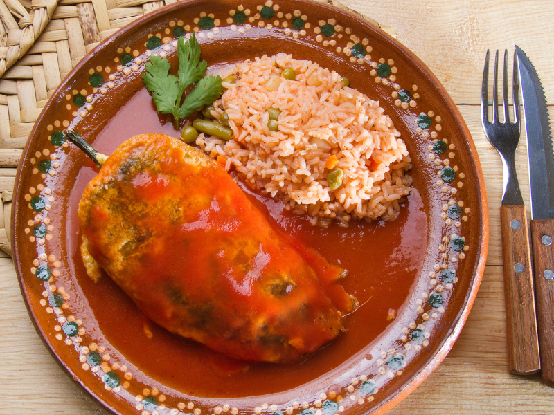 ¡Especial para este domingo familiar receta para unos chiles rellenos Gourmet