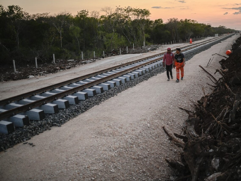 Vía del Tramo 1 del Tren Maya, a 66 por ciento de avance: Fonatur