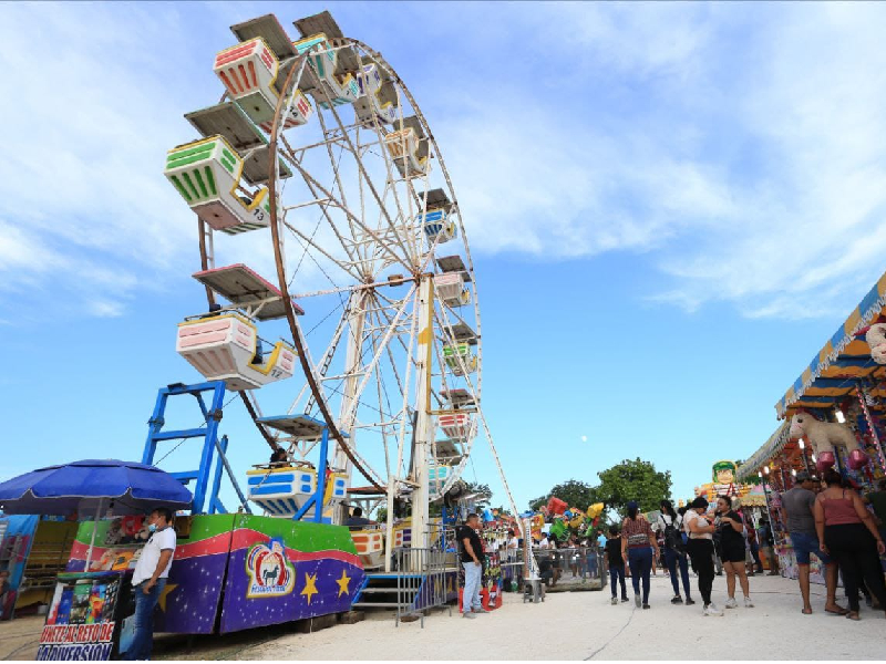 Piden evitar comprar boletos para eventos gratuitos en Feria del Carmen