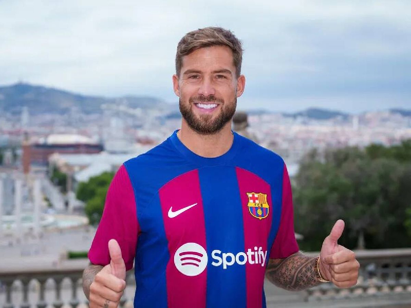 El Barcelona ficha al defensa Iñigo Martínez que llega libre