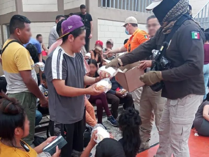 Hallan a migrantes de África y Asia retenidos en casa de seguridad en Sonora