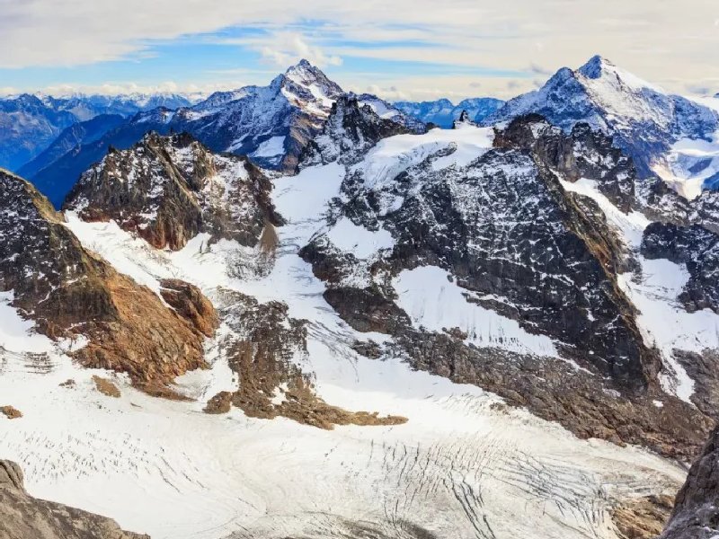 Hallan en Suiza a un alpinista alemán desaparecido hace 37 años