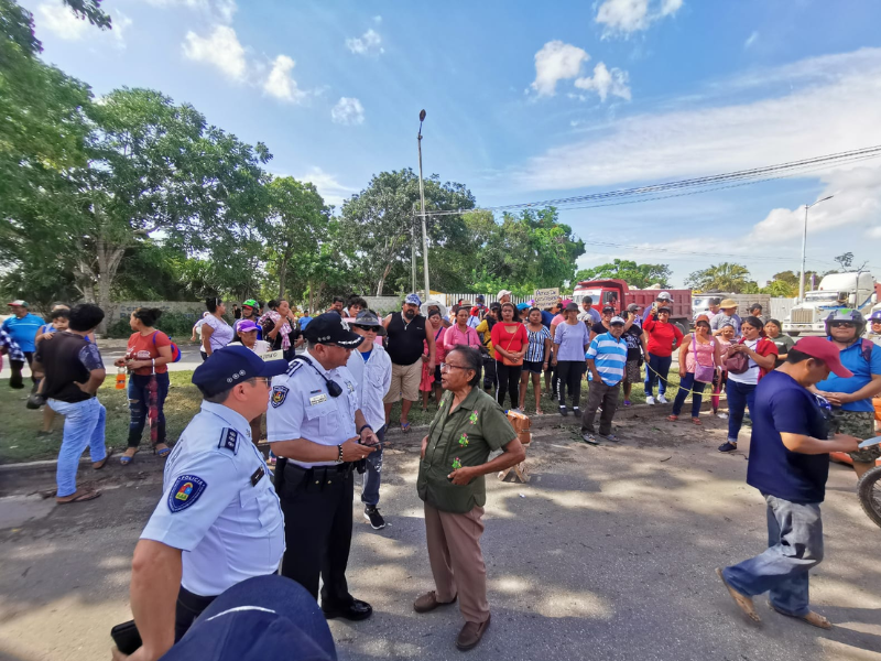 Bloqueo en Chetumal autoridades logran acuerdo con los manifestantes