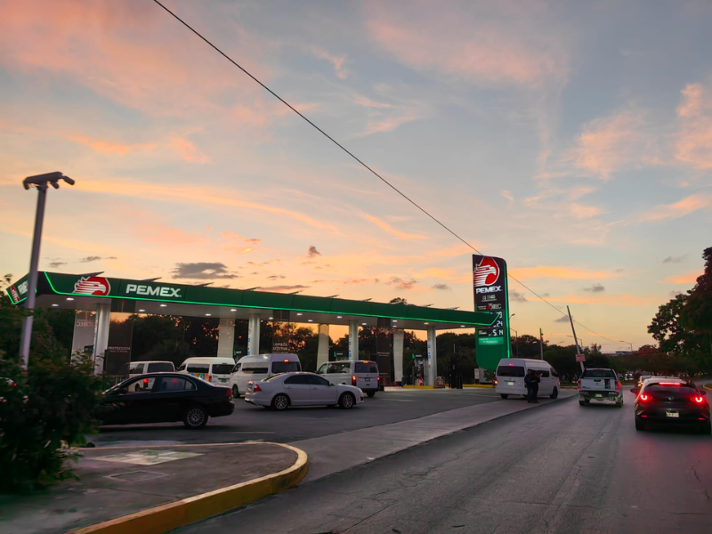 Cancún, entre los precios más altos de gasolina regular y Diésel Profeco