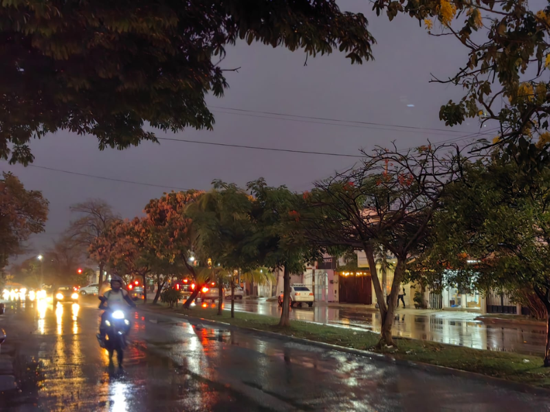 Clima Quintana Roo cielo nublado con probabilidad de lluvia