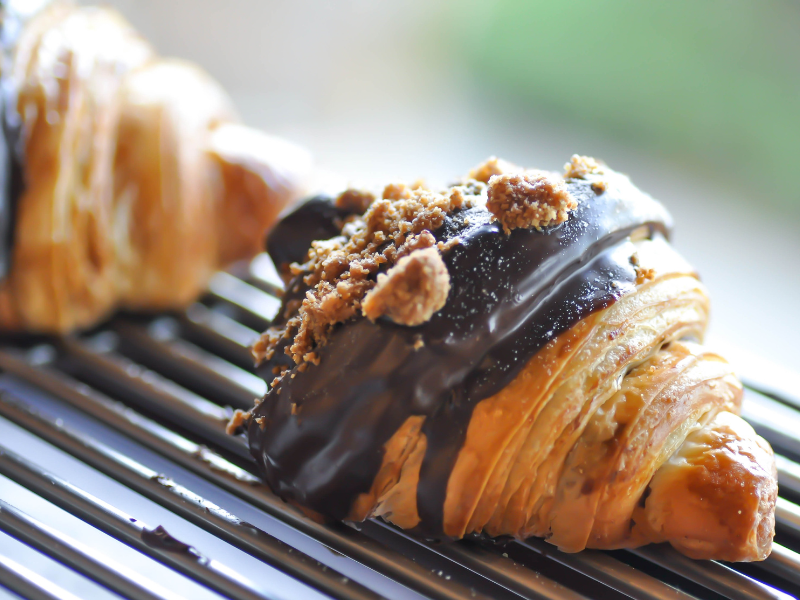 Croissants Rellenos de Chocolate, un símbolo culinario