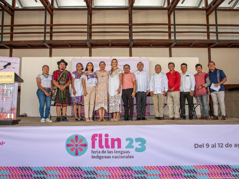 Mary Hernández encabeza inauguración de la FLIN 2023, resaltando la diversidad lingüística y cultural