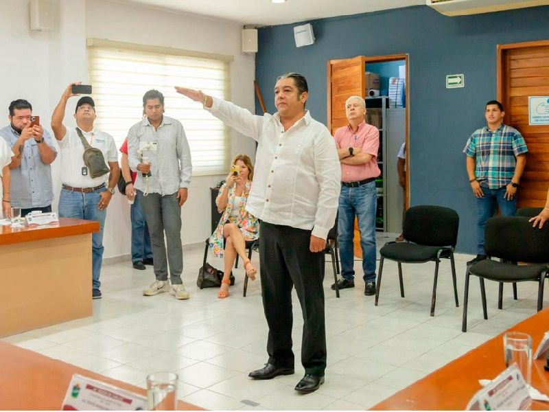Nombran a Esli Ernesto Hernández nuevo titular de la Contraloría en Tulum