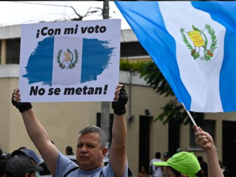 Guatemala prometió a OEA respetar resultado electoral y entrega del poder