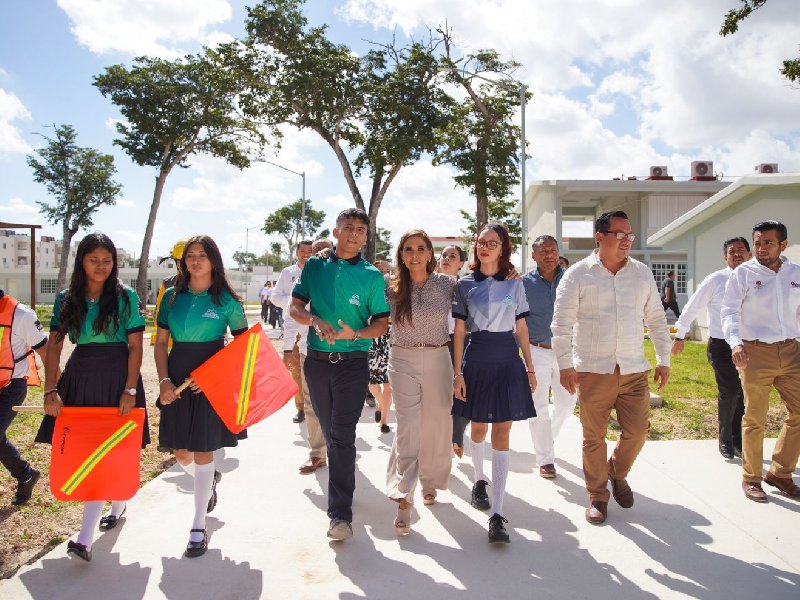 Inicia la carrera de técnico ferroviario con 195 estudiantes en Quintana Roo