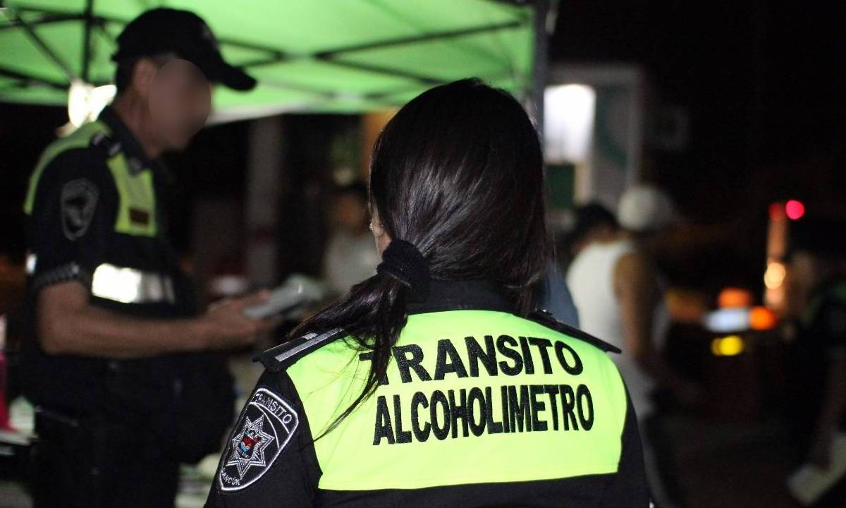 Operativo de alcoholímetro en Cancún.