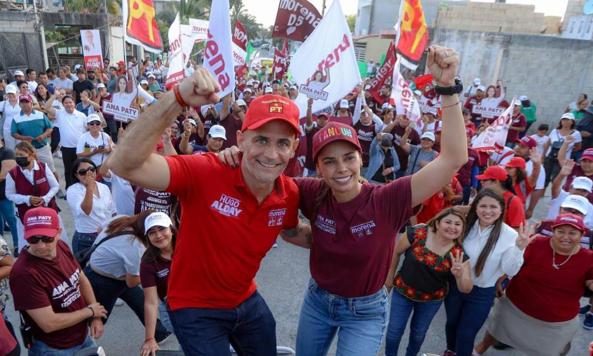 Ana Paty Peralta y Hugo Alday, candidatos de la alianza Sigamos Haciendo Historia, en un recorrido en Cancún.