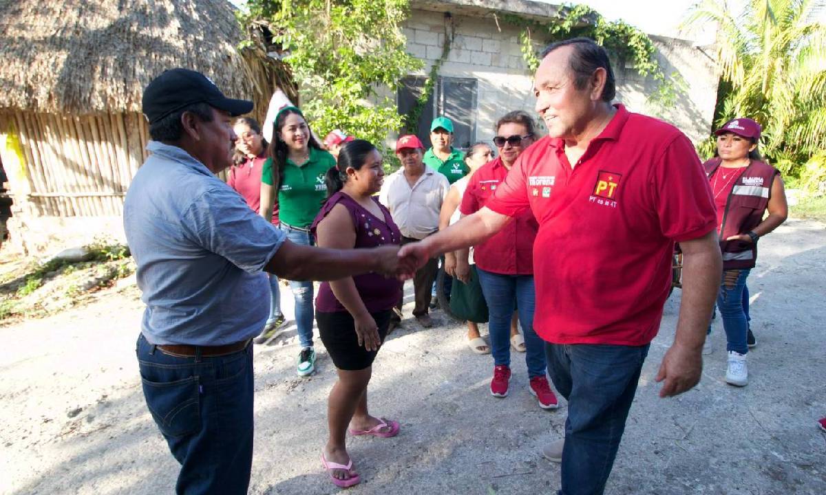 Nivardo Mena Villanueva, abanderado de Morena-PT-PVEM, iniciará hoy su campaña.