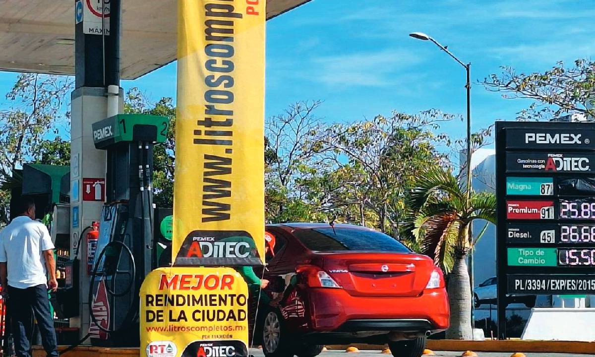 Venta de combustible en México.