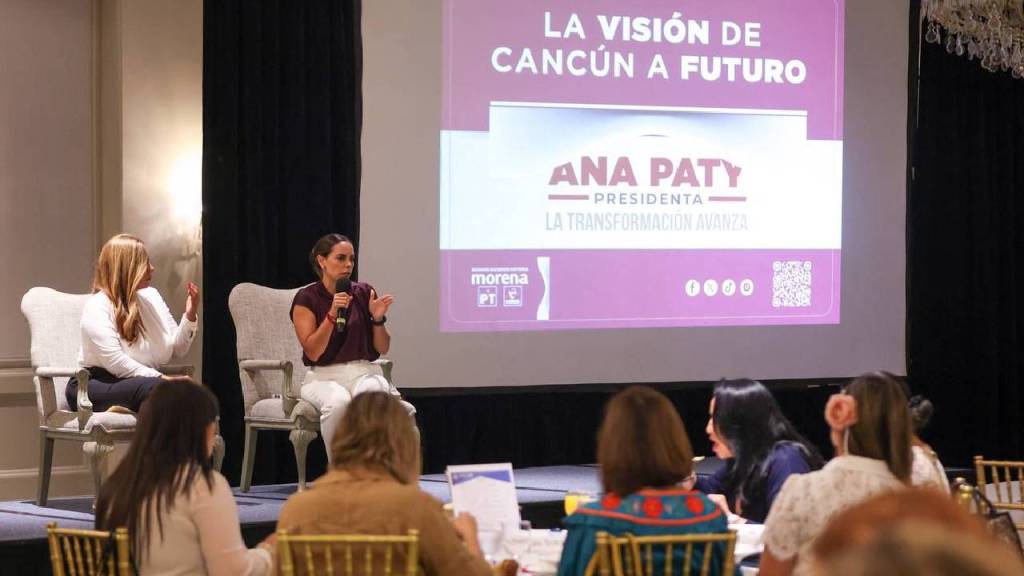 Ana Paty Peralta se reunió con mujeres empresarias.