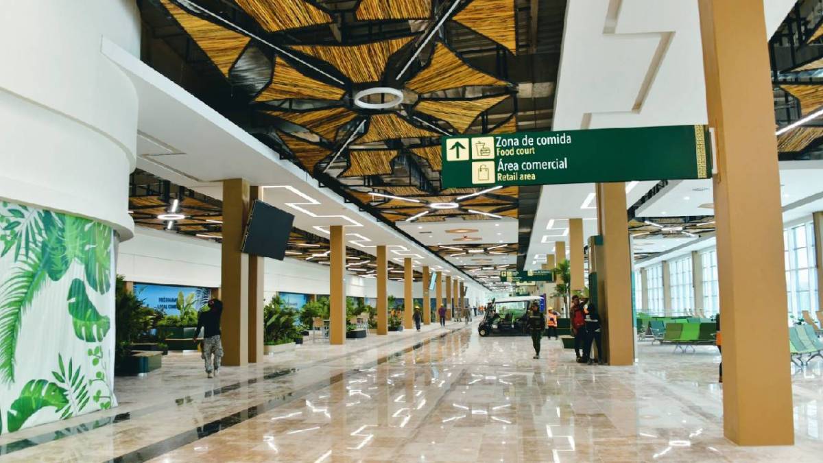 Piden tarifas más accesibles en el aeropuerto de Tulum.