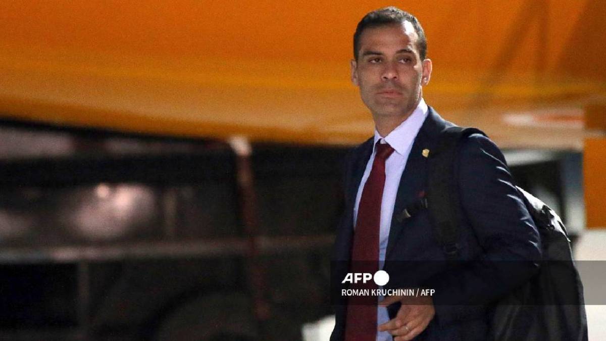 Rafa Márquez se queda en el Barcelona.