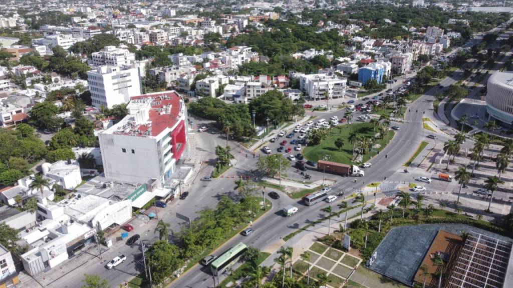 ¡Atención! Estos son los cierres viales en Cancún por diversas obras