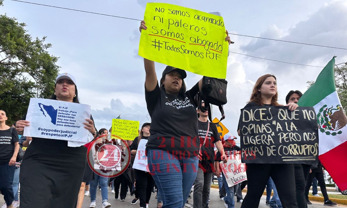 Manifestación en contra de la Reforma Judicial en Cancún, este jueves 29 de agosto de 2024.