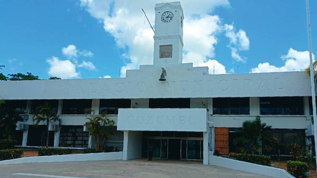 Ayuntamiento de Cozumel.