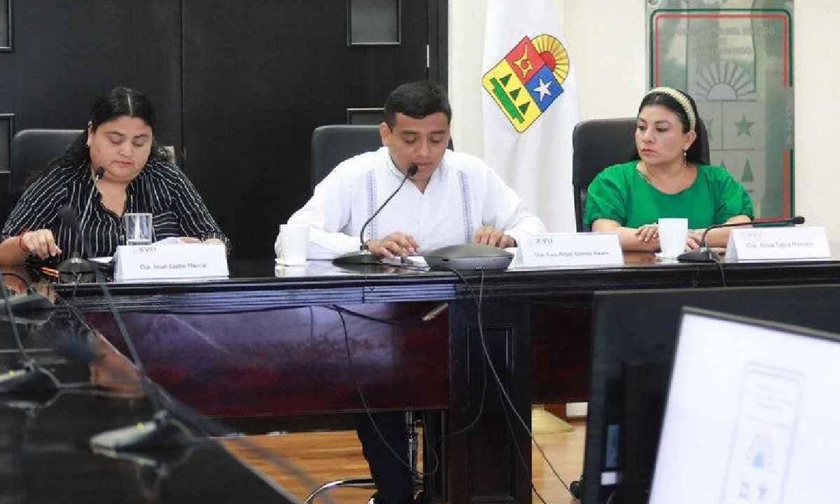 Sesión de la Comisión de Hacienda, Presupuesto y Cuenta de la XVII Legislatura.