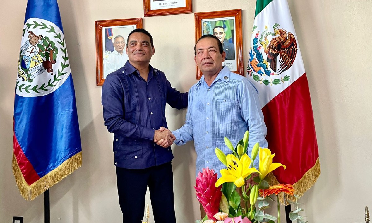 El domingo fue la toma protesta del cónsul de Belice en Chetumal.